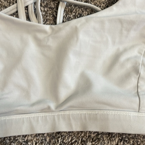Lululemon Free to be Serene Bra size 8 - Picture 4 of 5